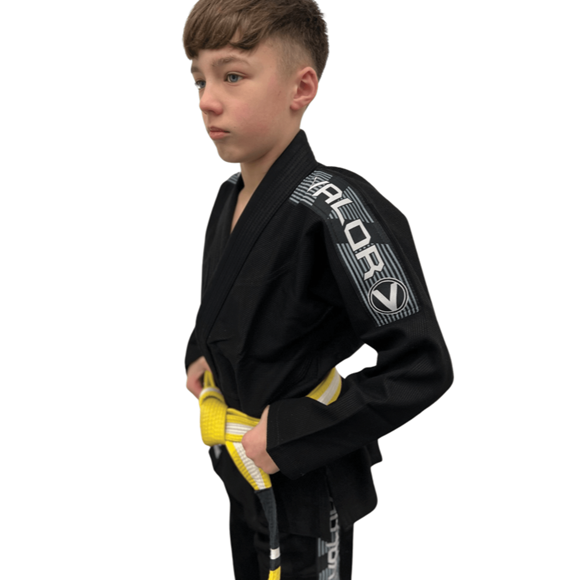 maria clara verovert een bronzen medaille op het kids jiu-jitsu toernooi en laat haar talent en doorzettingsvermogen zien.